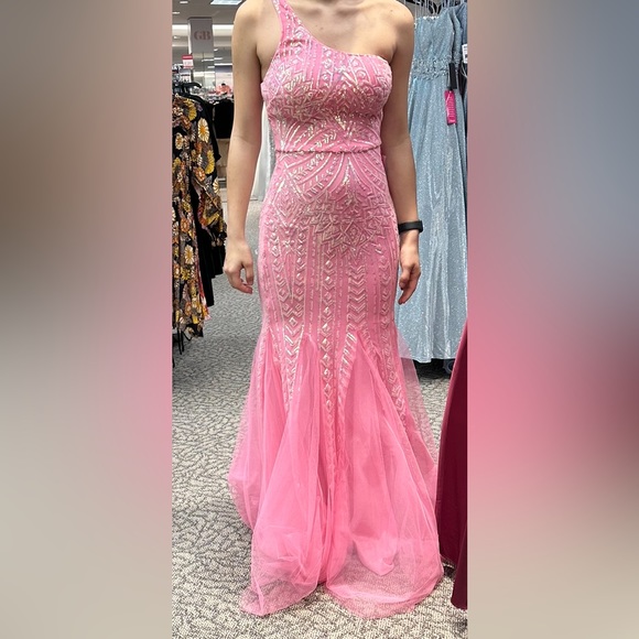 Selling bright pink prom dress. - Picture 3 of 3